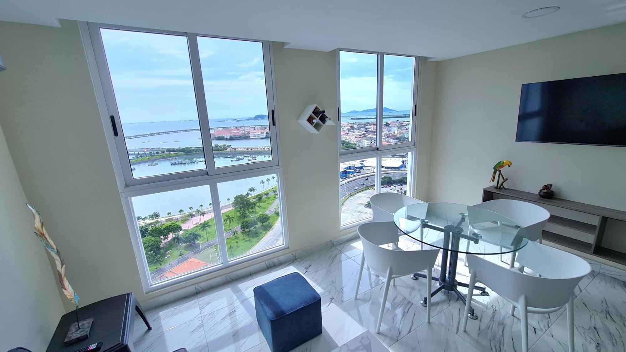 Entire With Ocean View Apartamento *